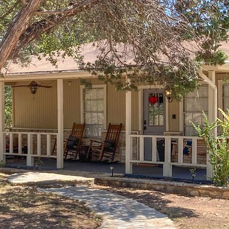 Meadow Creek Cottage Wimberley Exterior foto